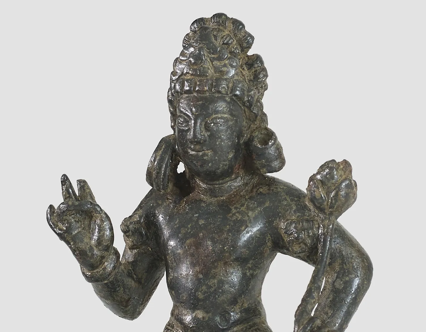 Close up look of : A copper alloy figure of Avalokiteshvara